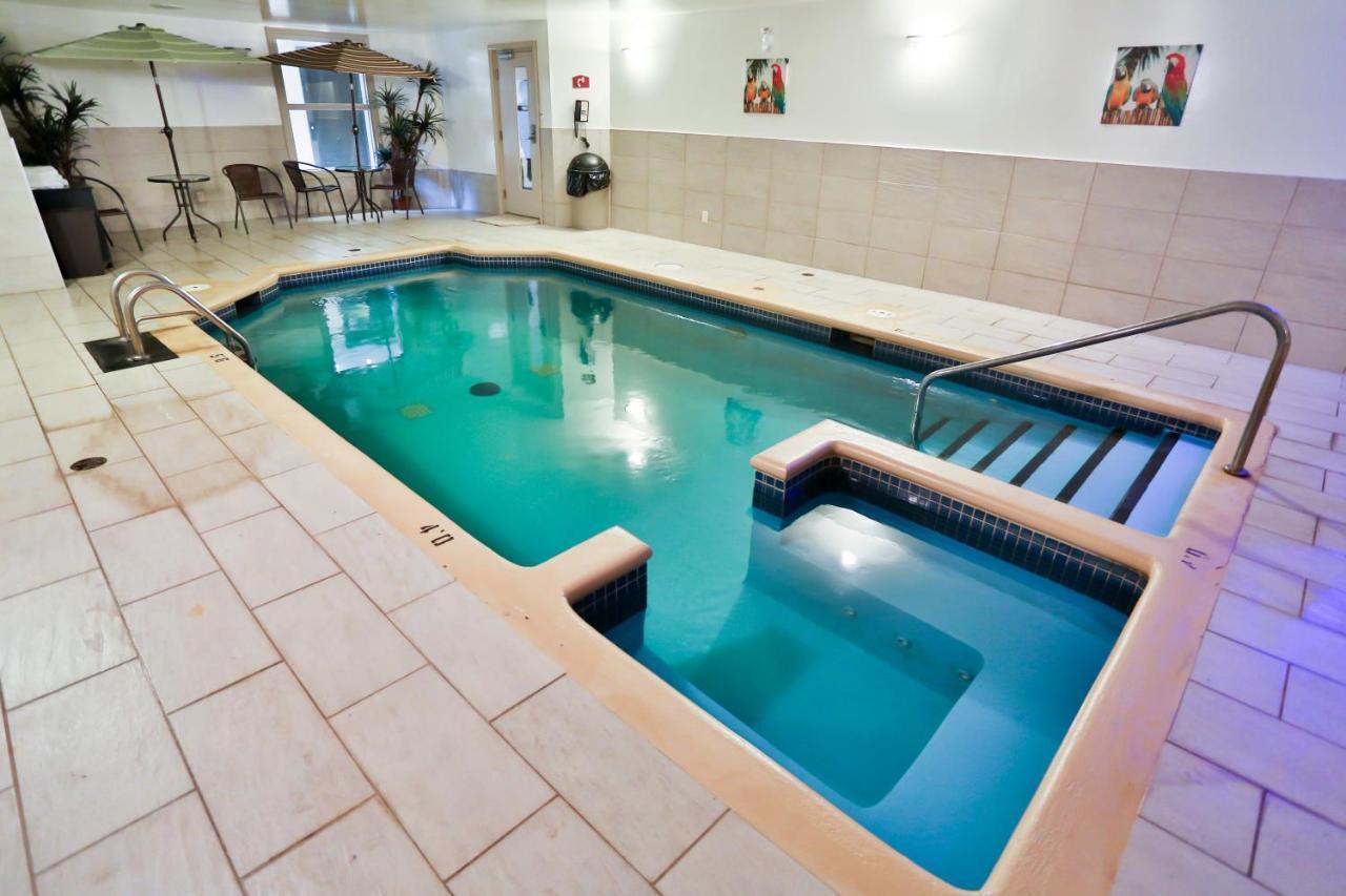Hotel Le Versailles Saint-Sauveur Facilities photo
